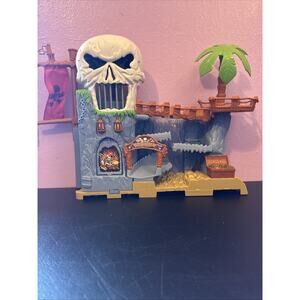 Matchbox Buried Treasure Play Set Interactive Lights Sounds 2004 Mattel